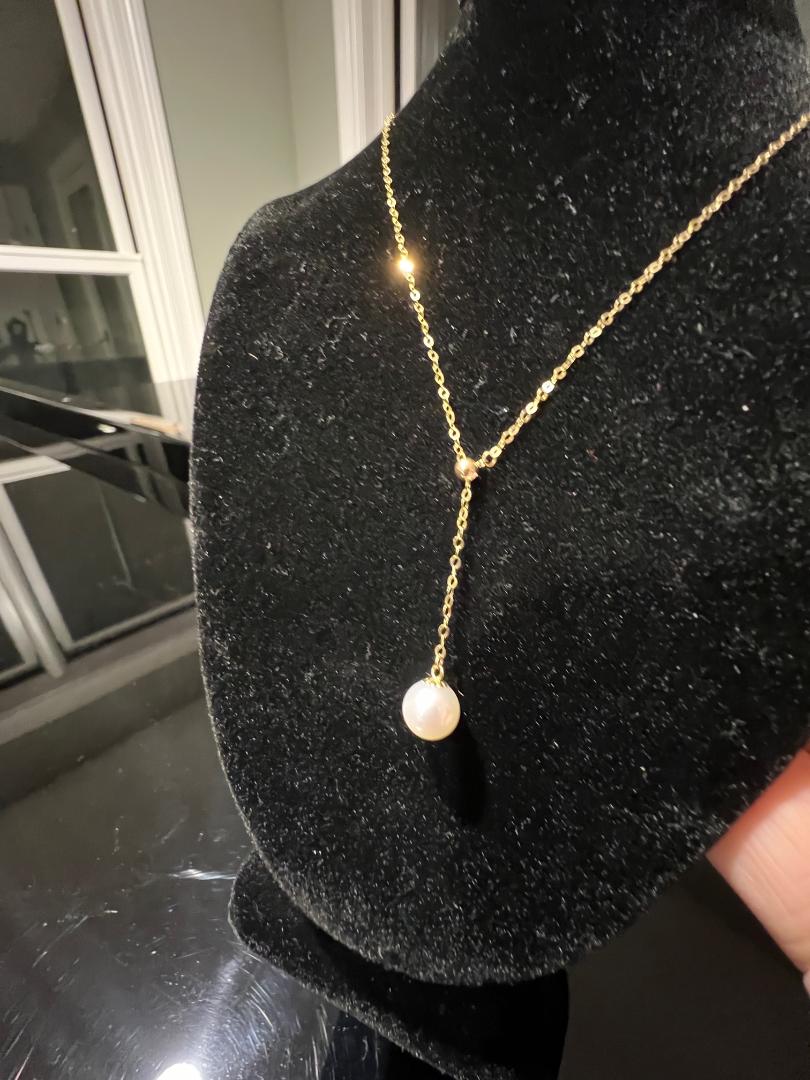 18K yellow gold necklace with Japanese cultured Akoya pearl = Timeless Elegance Meets Japanese Perfection